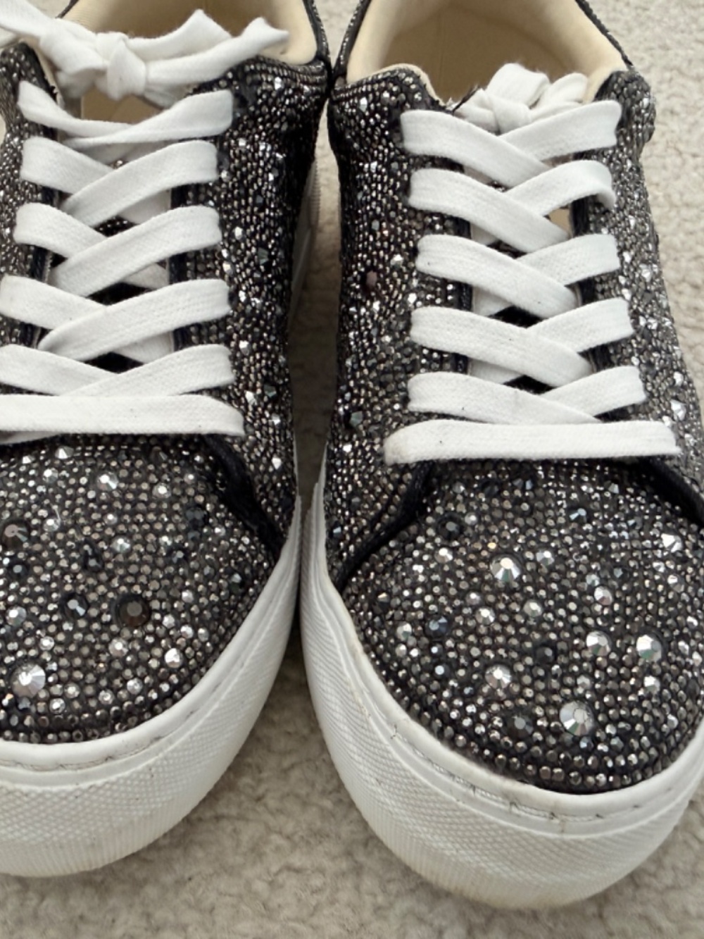 Betsey Johnson - Sidny sneakers - Picture 6 of 10